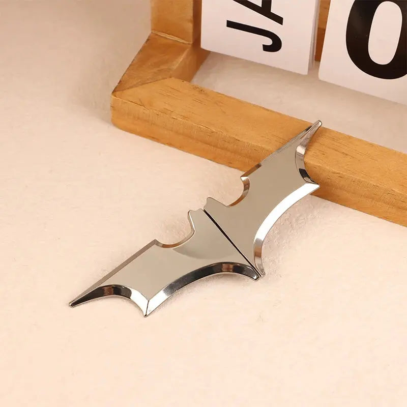 Bat-Shaped Money Clip – Trendy Metal Cash Clamp & Card Holder (Slim EDC) MoneyGrip