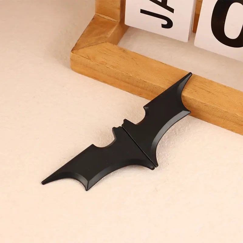 Bat-Shaped Money Clip – Trendy Metal Cash Clamp & Card Holder (Slim EDC) MoneyGrip